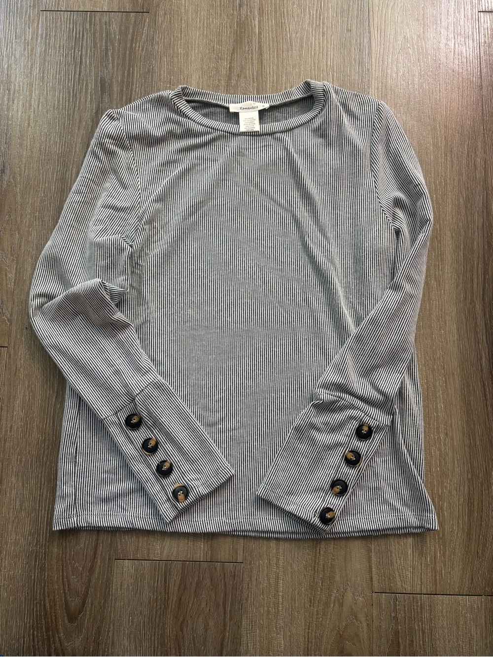URBAN Romantics Striped Long Sleeve Crewneck with Button Cuffs - Black & White